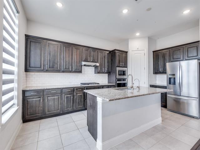 Building Photo - 4717 Cash Dr