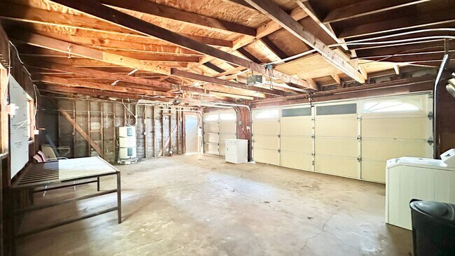 Building Photo - Nicely Updated Country Two-Story Home in t...
