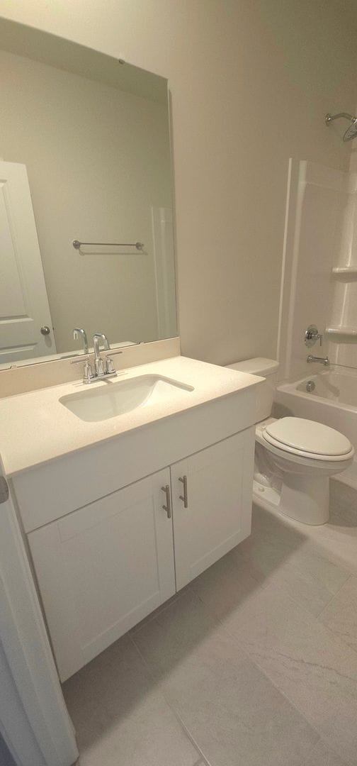Building Photo - Long-Term Luxury Living – New Waterside Co...
