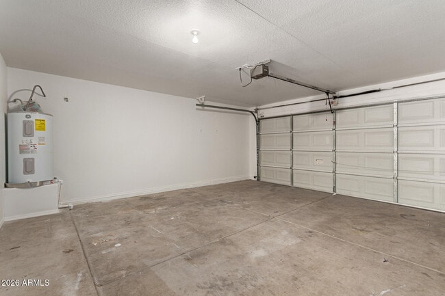 Building Photo - 3517 W Sands Dr