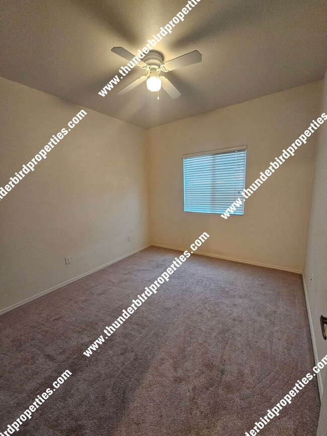 Building Photo - MOVE IN SPECIAL $200 OFF FIRST MONTH'S REN...