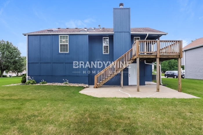 Building Photo - 106 W Laredo Trail