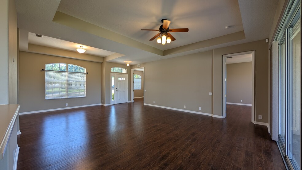 Livingroom - 12424 25th Ct E