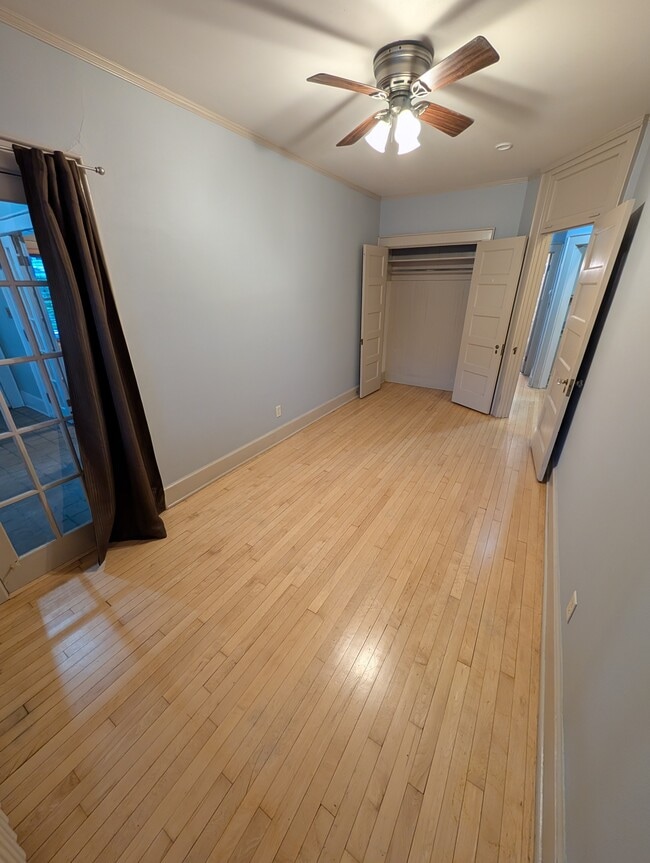 Building Photo - 2700 N Prospect Ave