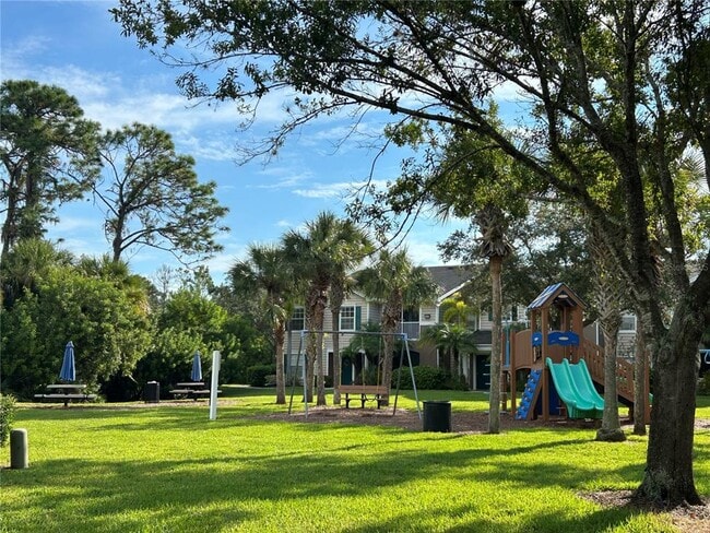 Building Photo - 7411 Vista Way