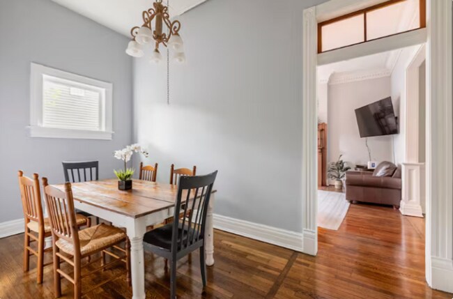 Building Photo - Beautiful Furnished 3 Bedroom Shelby Ave Home in East Nashville