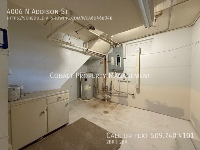 Building Photo - 4006 N Addison St