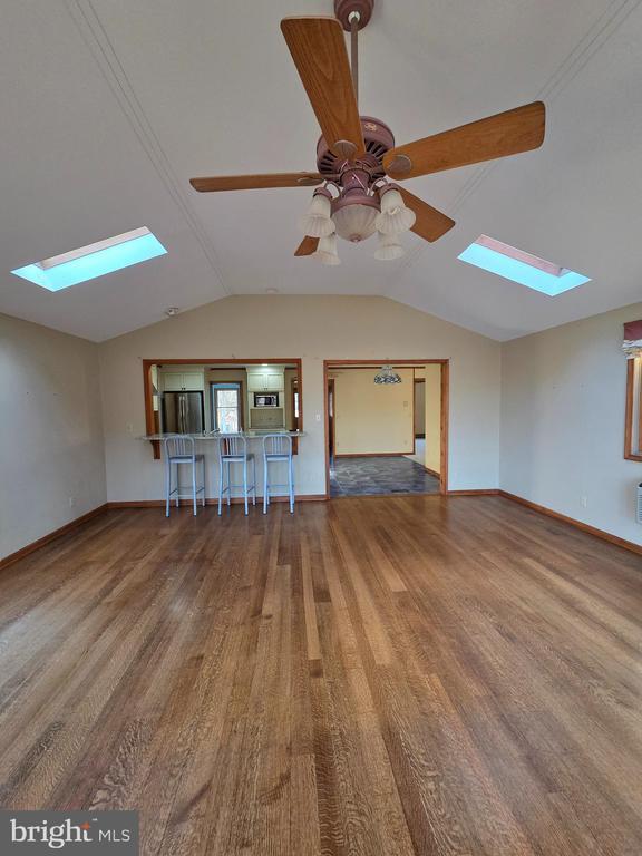 Building Photo - 151 Hammer Run