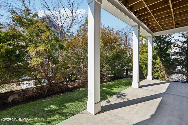 Building Photo - 13 Halfmoon Ct