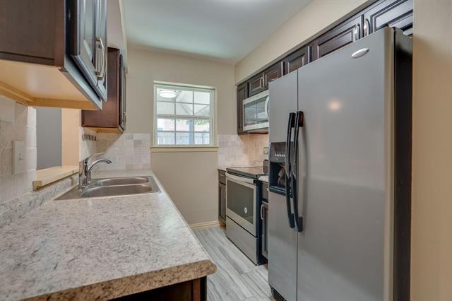 Building Photo - 2809 Lineville Dr