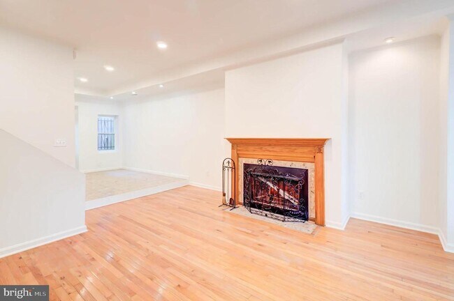 Building Photo - 75 P St NW