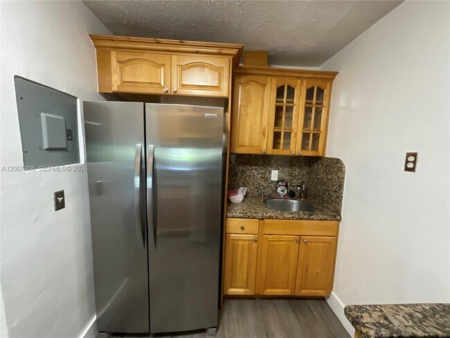 Building Photo - 1945 NW 29th St