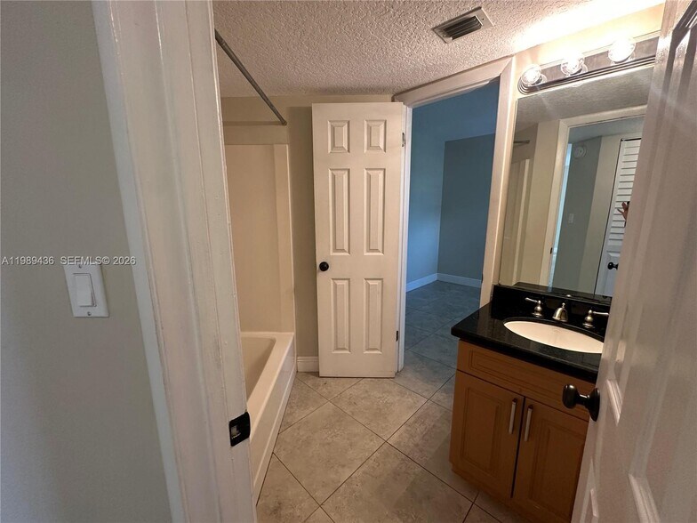 Building Photo - 10401 W Broward Blvd