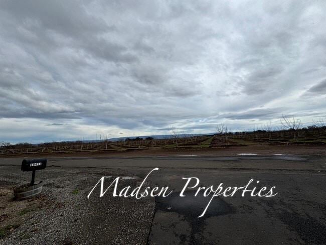 Building Photo - 15451 Cana Pine Creek Rd