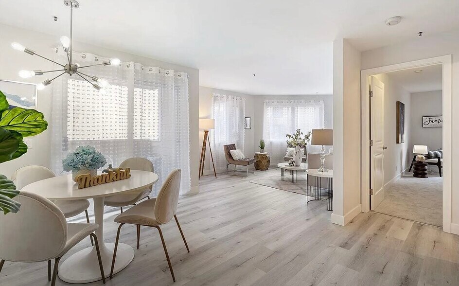 Building Photo - 6400 Christie Ave