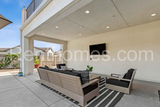 Building Photo - 21743 Deer Grass Dr