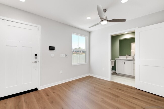 Building Photo - 2540 Chamomile Ln