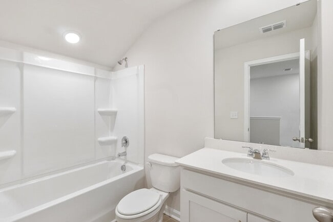 Building Photo - 730 Ebb Tide Rd