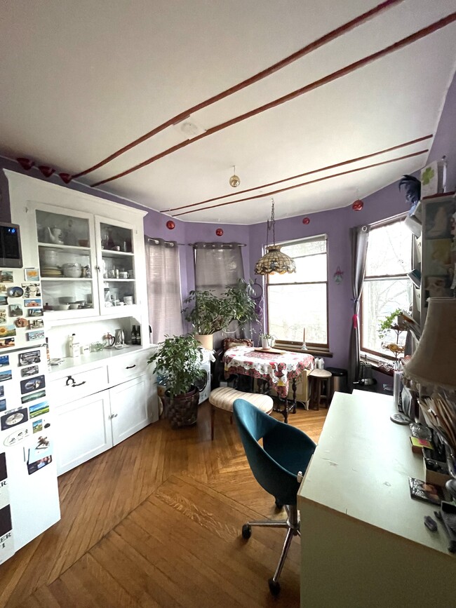 Octagon Kitchen with Spectacular water view - 42 Central Ave