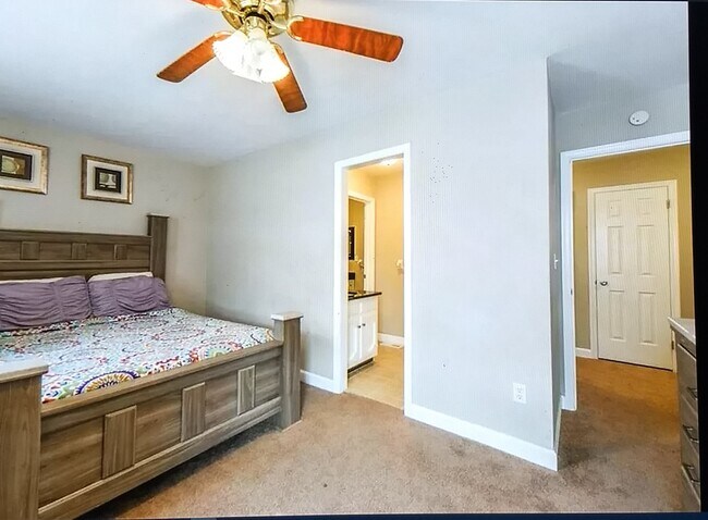 Building Photo - 5738 Rivermill Cir