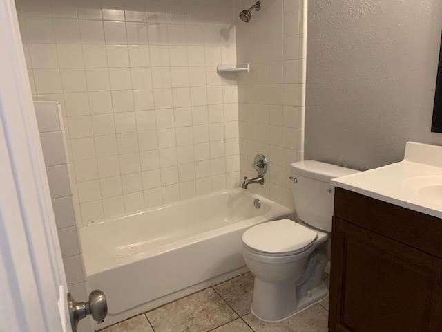 Building Photo - 5100 Shannon Dr