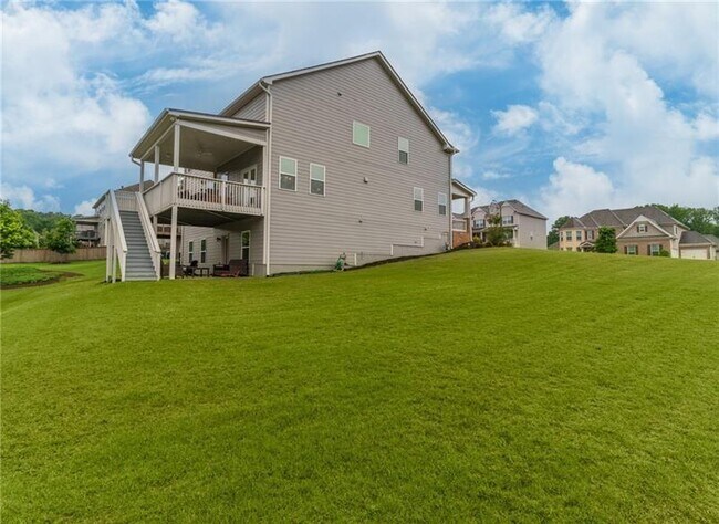 Building Photo - 301 Cochin Dr