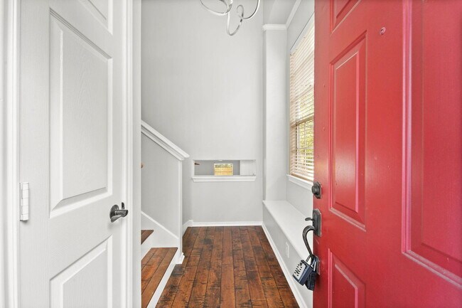 Building Photo - 26 Musgrove Pl