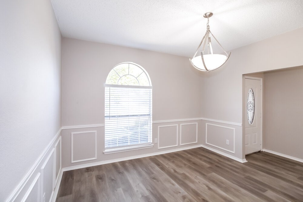 Building Photo - 321 Candlestick Trail