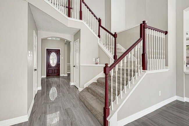 Building Photo - 3207 Crimson Coast Dr