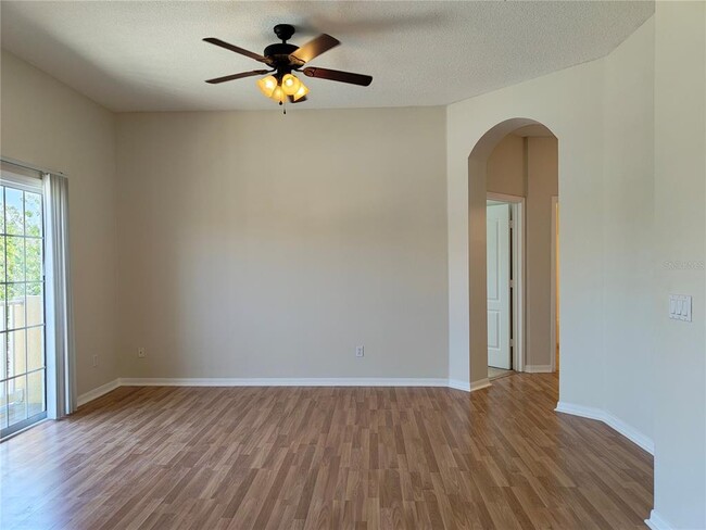 Building Photo - 10844 Derringer Dr