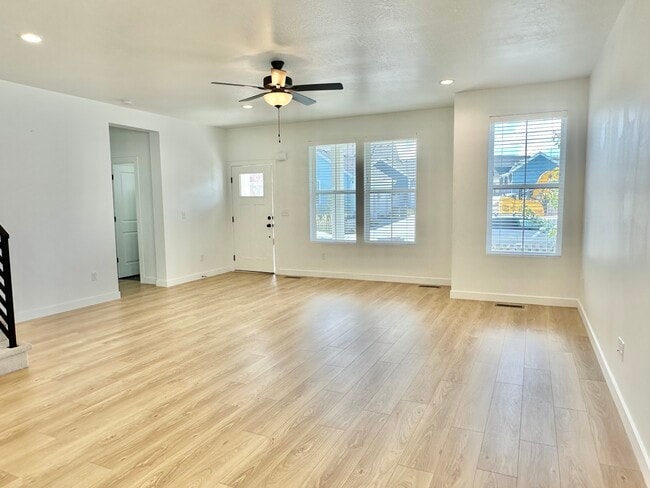 Building Photo - Capitola