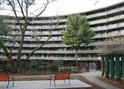 Building Photo - 200 Swanton St