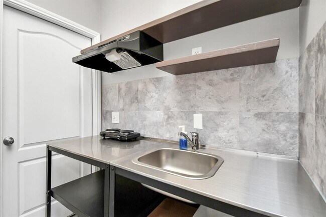 Building Photo - 14018 Harmony Ridge Trl