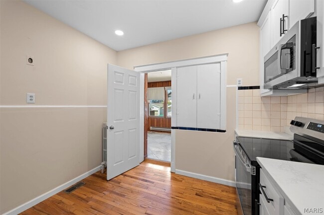 Building Photo - 5515 Milentz Ave
