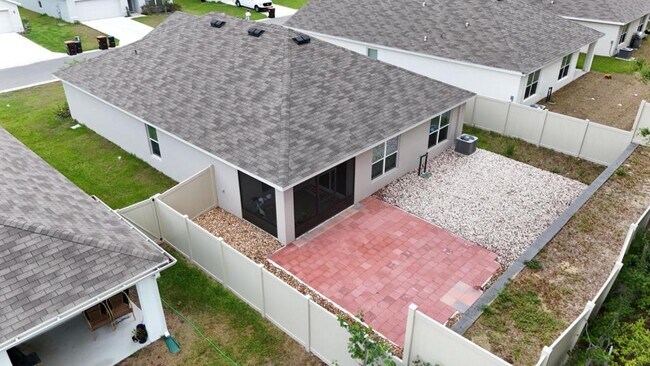 Building Photo - 6870 SE 112th Ln