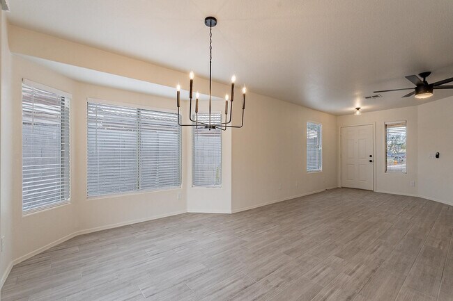 Building Photo - 338 N 152nd Dr