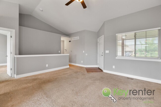Building Photo - 2401-2403 E Coolwater St Duplex