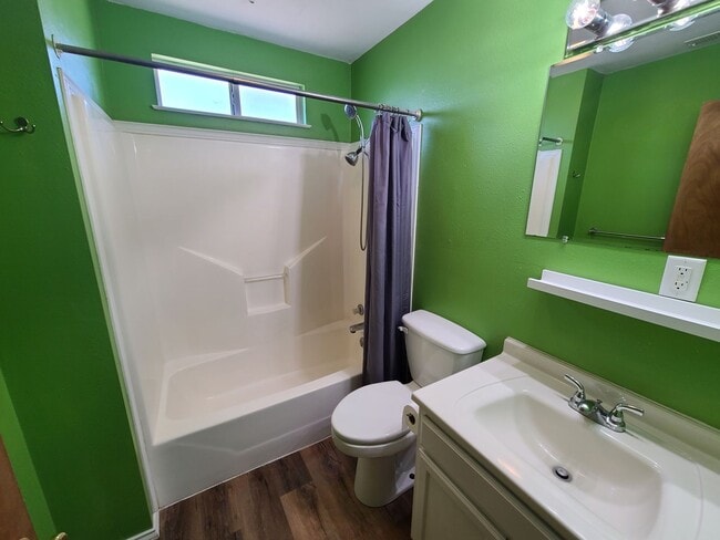 Building Photo - Coming August 2025... Charming 2-Bedroom H...