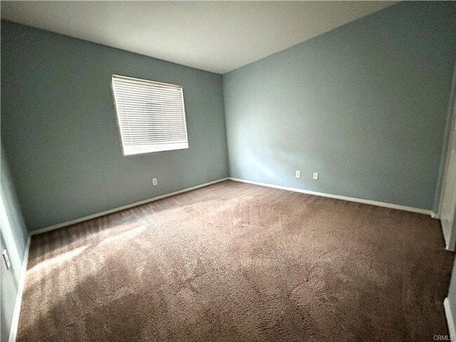 Building Photo - Canyon Hills Home