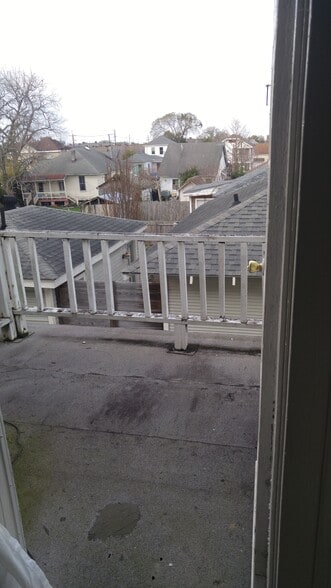 Building Photo - 4209 Freret St