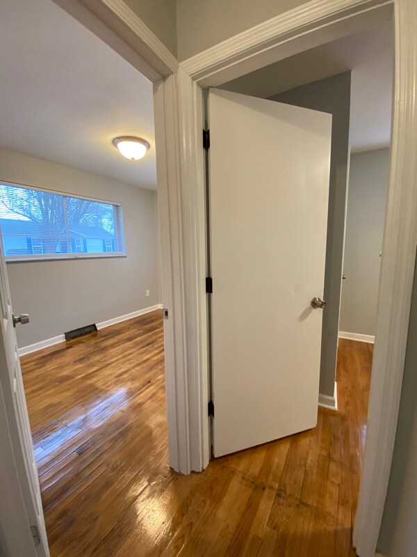 Building Photo - 2310 Tibbett St