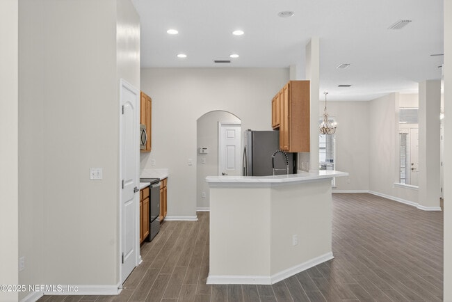 Building Photo - 14344 Summer Breeze Dr