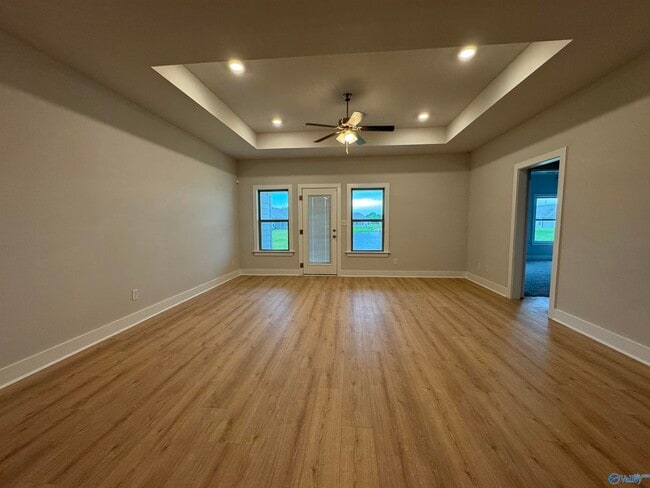 Building Photo - 12637 Whitcomb Cir