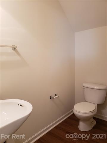 Building Photo - 14649 Lions Paw St