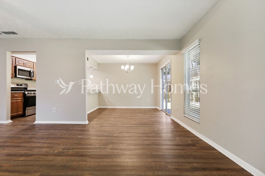 Building Photo - 1598 Esquire Pl NW