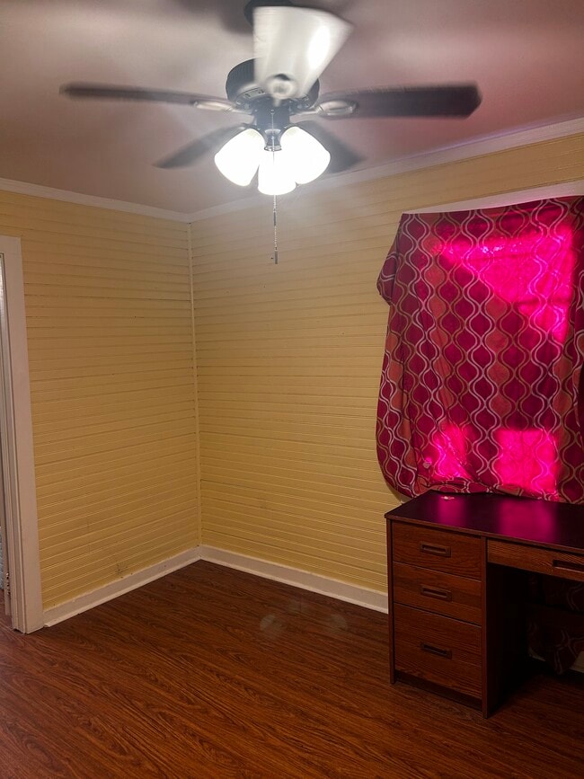 Building Photo - 324 State St