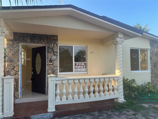 Building Photo - 1655 NW 116th St