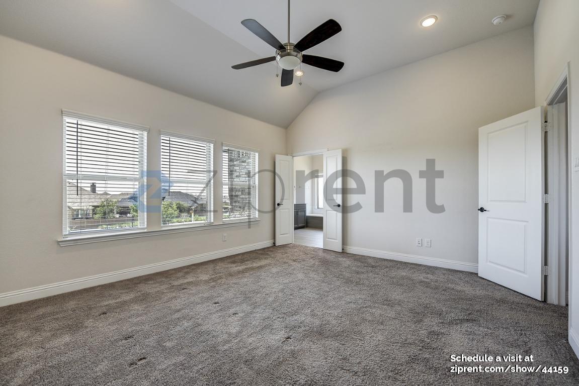Building Photo - 808 Brenham Ave