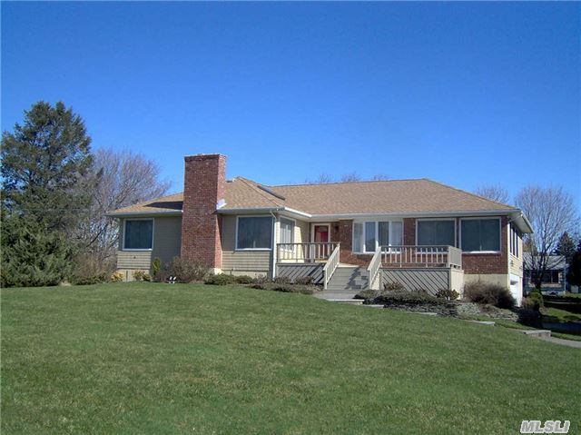 Building Photo - 130 Watersedge Way