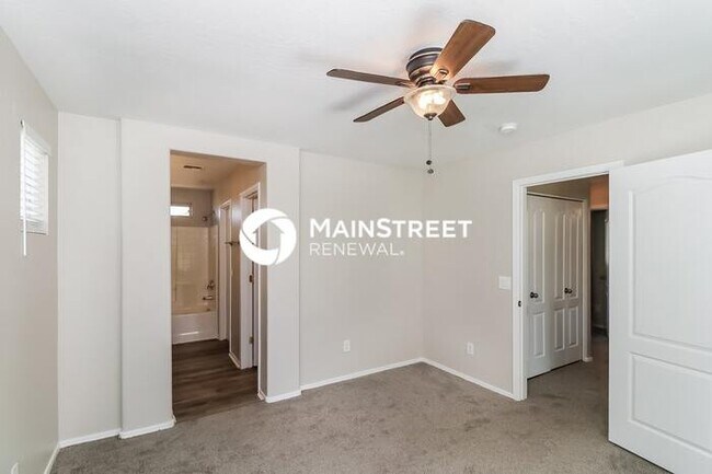 Building Photo - 4 Bedroom Pet-Friendly Home in Tolleson, AZ with Main Street Renewal